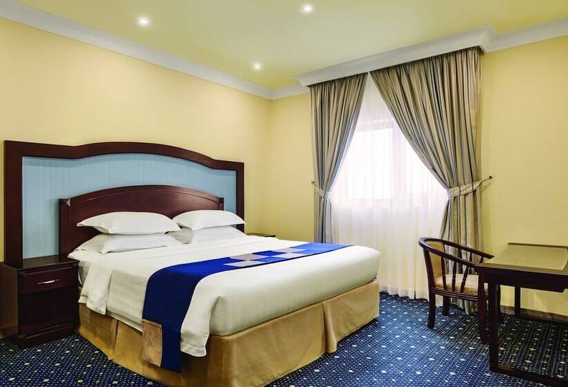 Номер Дюплекс, Howard Johnson Dammam
