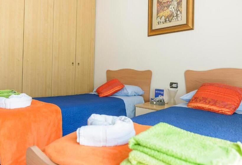 Номер Стандарт Четырехместный Совместный Санузел, B&b Agli Ulivi