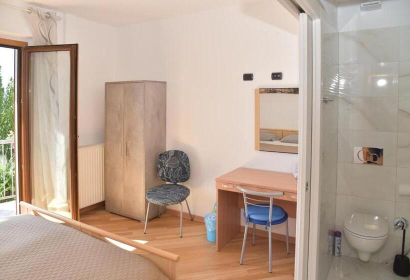 Номер Стандарт, B&b Agli Ulivi