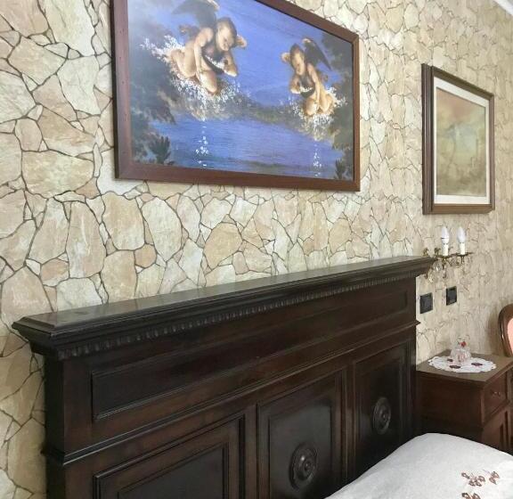 ガーデンビュースタンダードルーム, La Mammola Bed&breakfast