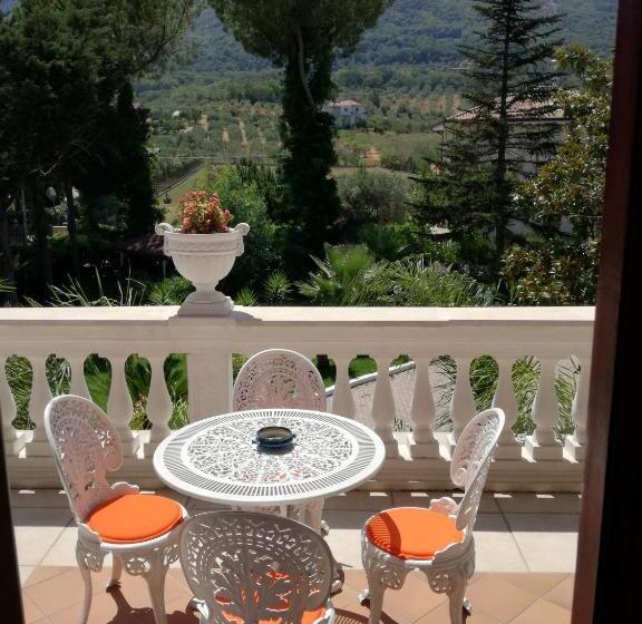 Четырехместный Номер Deluxe, B&b Villa Di Bartolomeo