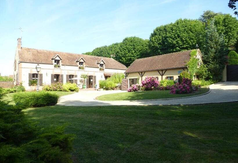 Люкс Вид на Сад, Le Clos Des Cordeliers