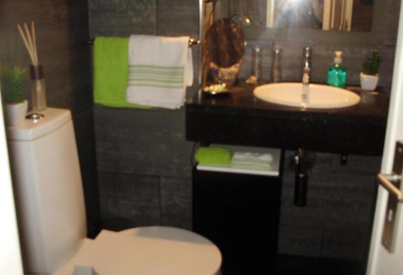 Standard room with outdoor bath, Miguel Torga Room