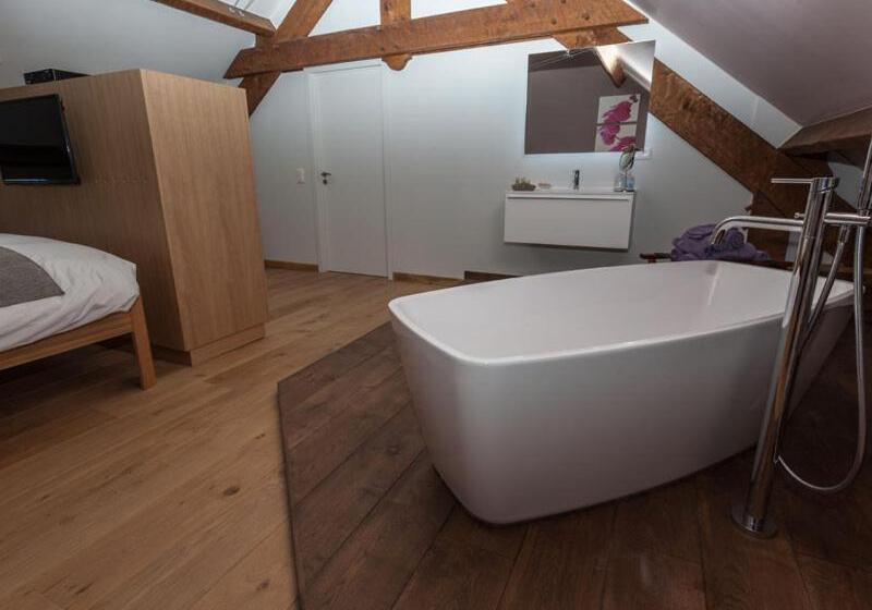 デラックスルーム, La Maison D Emile
