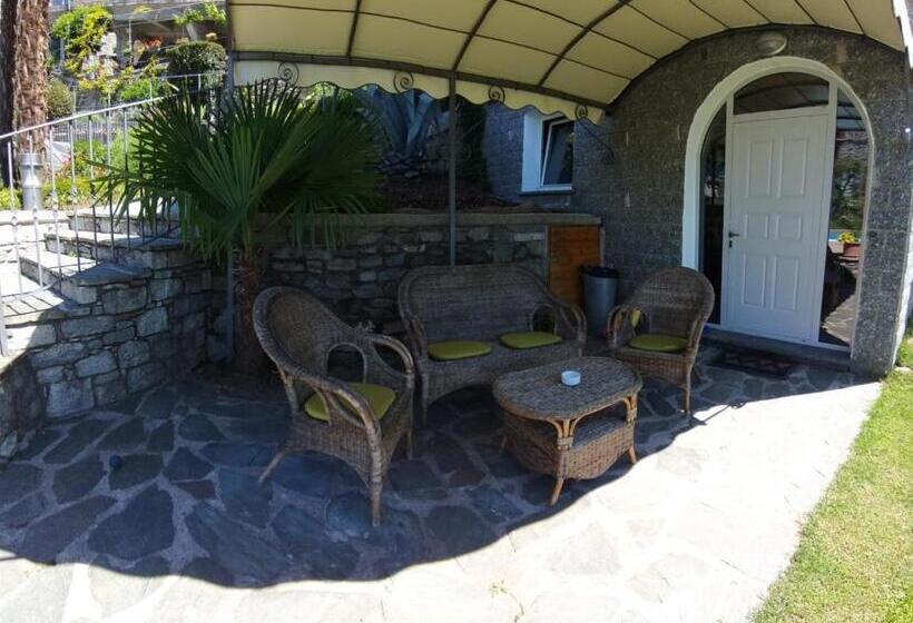 1 Bedroom Apartment Lake View, Residence Casa Rosa