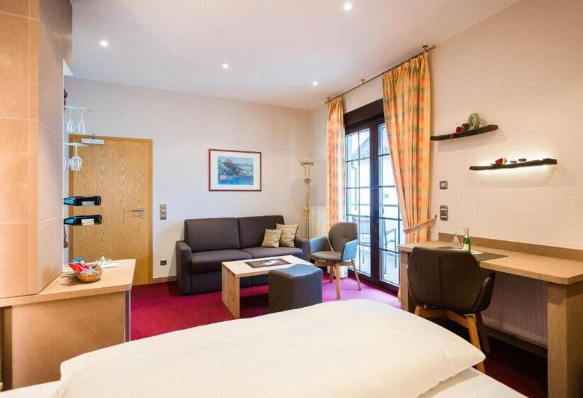 Номер Deluxe с Балконом, Weinhotel Offenstein Erben