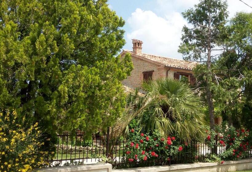 Дом 4 Спальни, Casale San Martino Agriturismo Bio
