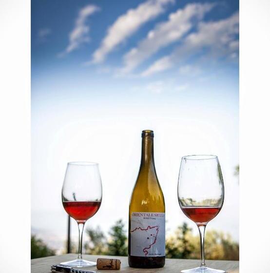 استودیوی لوکس, Ecoagriturismo Notti Stellate Etna Mare