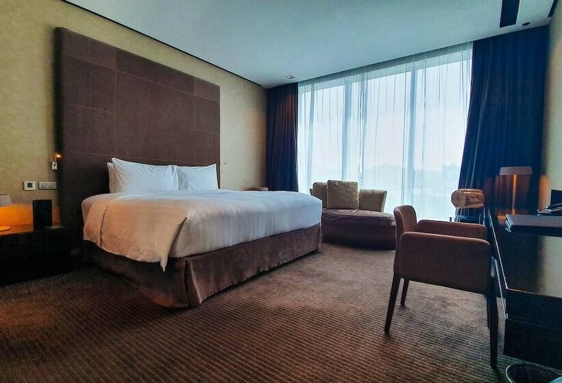 Номер Superior, The Canvas Dubai, Mgallery Hotel Collection
