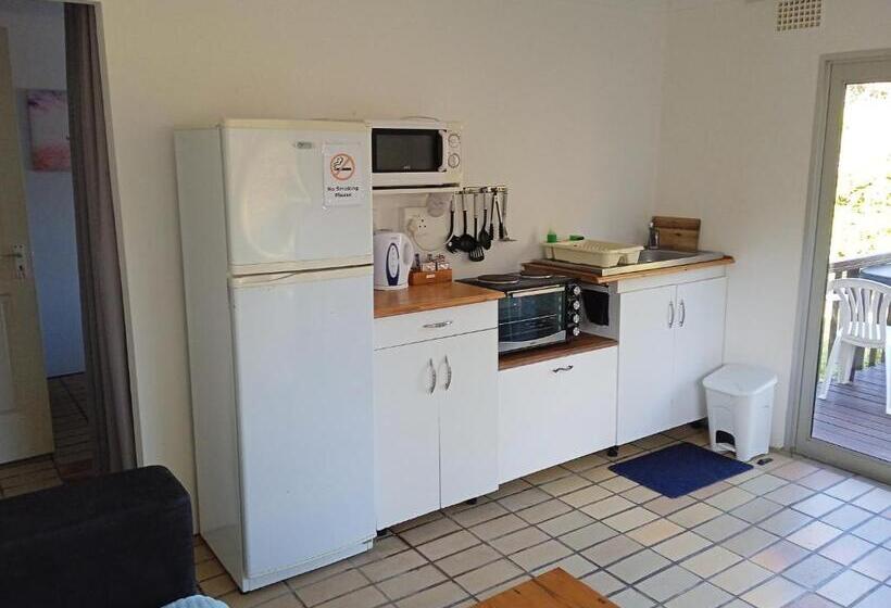 Дом 2 Спальни, Geckos B&b And Self Catering