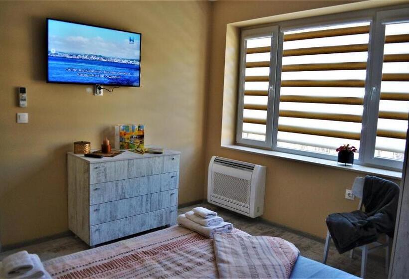 Апартаменты 2 Спальни, Guest Apartment Balkan