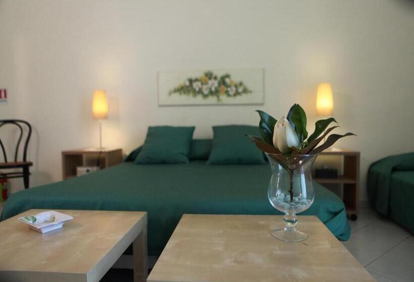 家庭间, Il Giardino Di Tonia   Oplontis Guest House   Bed & Garden