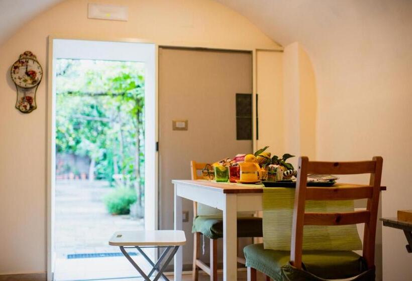 标准间, Il Giardino Di Tonia   Oplontis Guest House   Bed & Garden