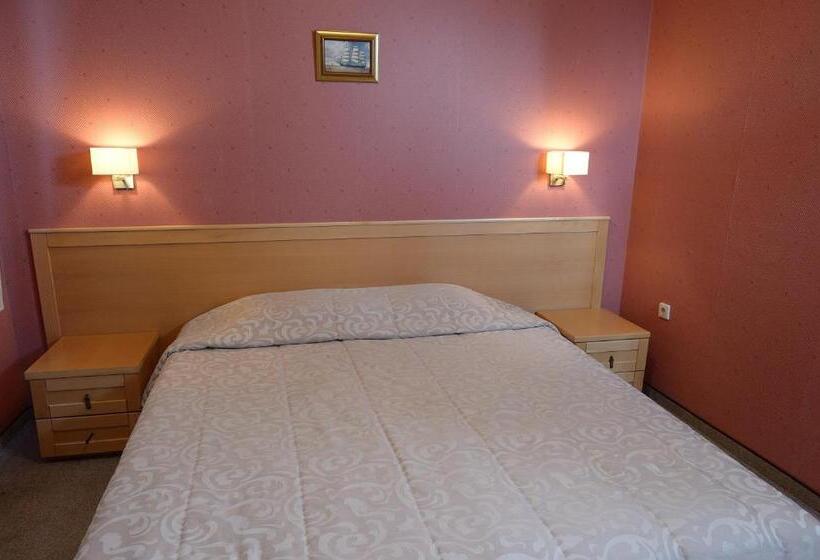 Номер Стандарт, Family Hotel Demetra