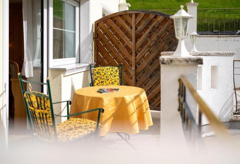 Люкс Вид на Горы, B&b Das Land Palais   Private Mountain Hideaway