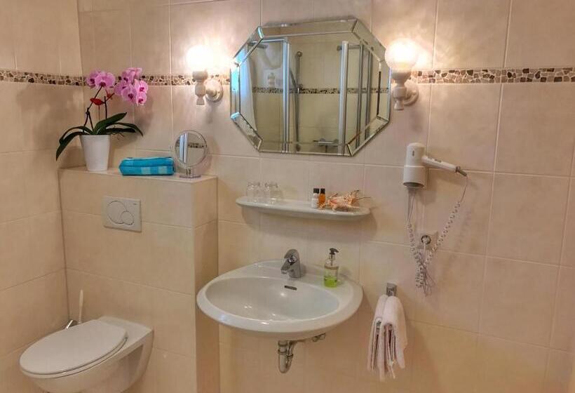 Апартаменты 2 Спальни, Apartment Happy Mosel