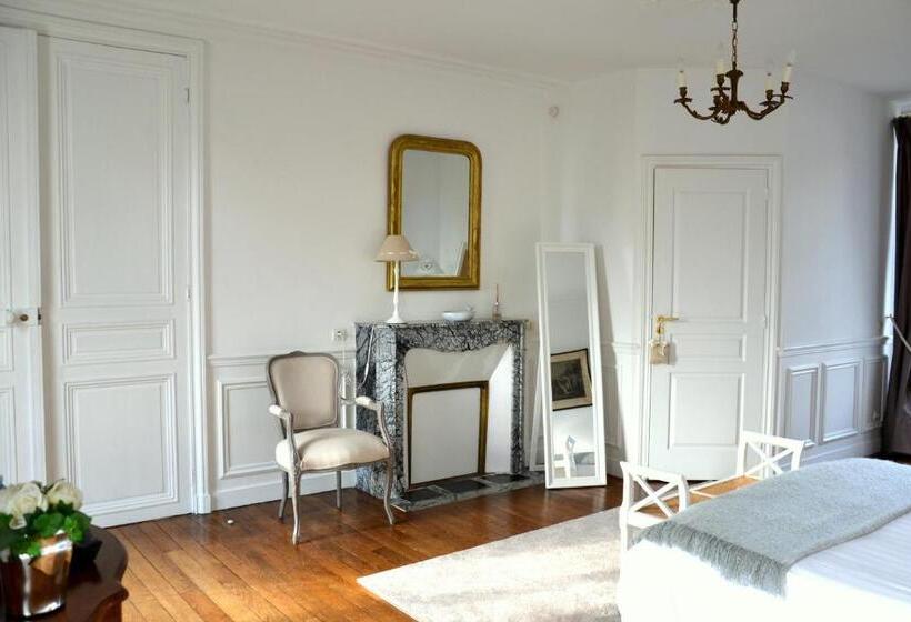 Номер Стандарт Вид на Сад, Clos De Bellefontaine B&b