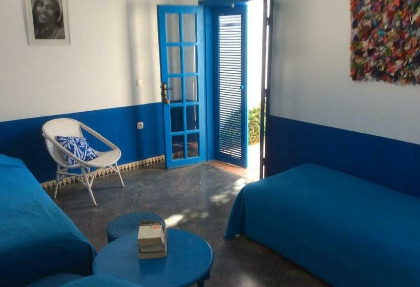 غرفة قياسية ثلاثية, Villa Soleil