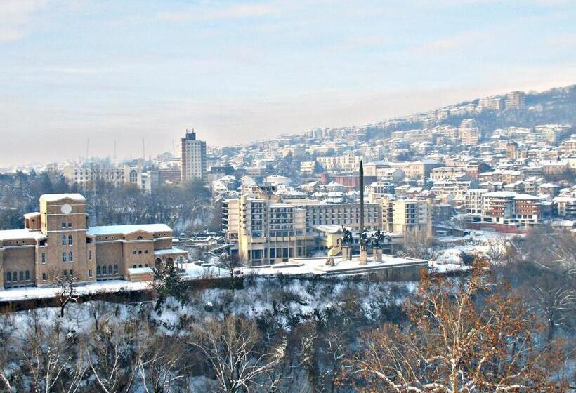 اتاق استاندارد با چشم‌انداز شهر, Trendy Inn
