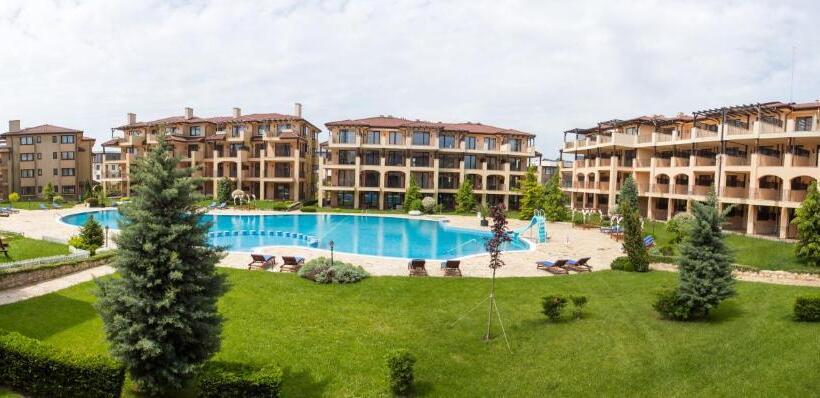 스탠다드 스튜디오 풀장 전망, Kaliakria Resort