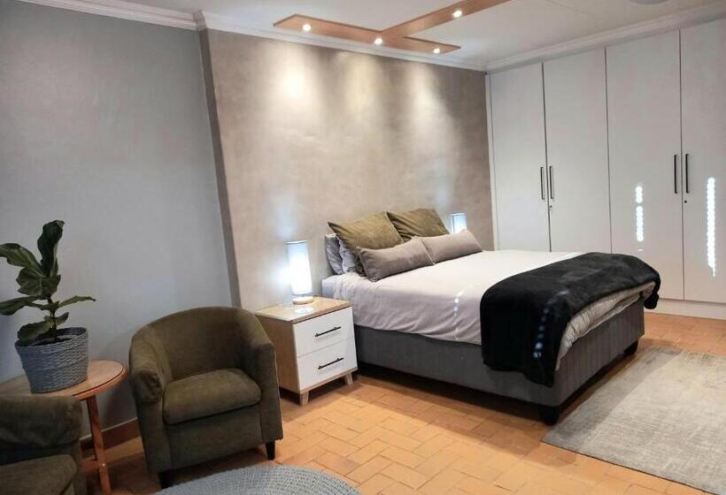 Люкс Повышенной Комфортности, Le Gallerie Luxury Accommodation