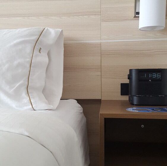 스탠다드 룸, Holiday Inn Express Louisville Northeast, An Ihg