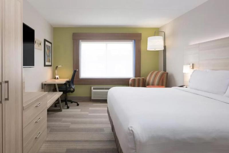 장애인을 위한 킹사이즈 침대 스탠다드 룸, Holiday Inn Express Louisville Northeast, An Ihg