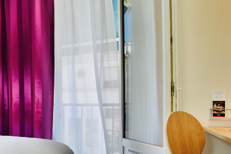 장애인을 위한 킹사이즈 침대 스탠다드 룸, Holiday Inn Express Louisville Northeast, An Ihg