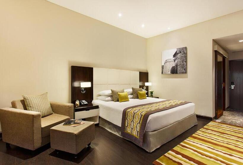 行政房间, Gateway Nashik