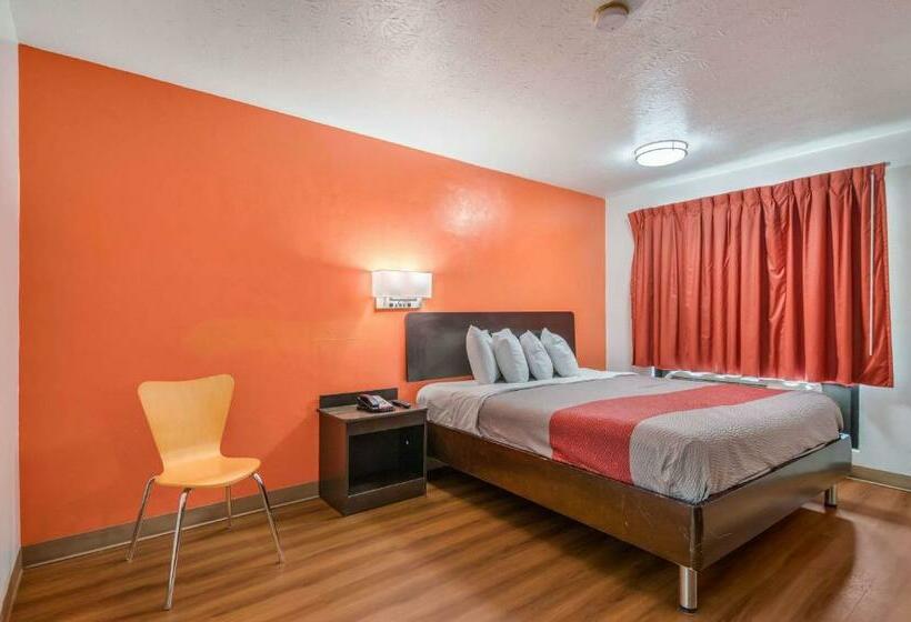 스탠다드 룸 킹사이즈 침대, Motel 6attalla, Al