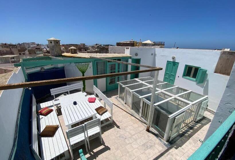 Люкс, Riad Darko