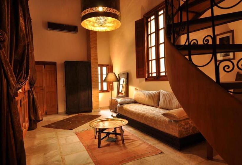 سوئیت رویال, Riad Layla