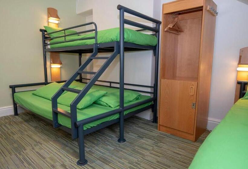 Кровать в Многоместном Номере с Общей Ванной, Yha Keswick
