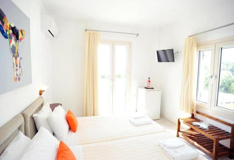 Номер Стандарт, Medusa Beach Resort & Suites