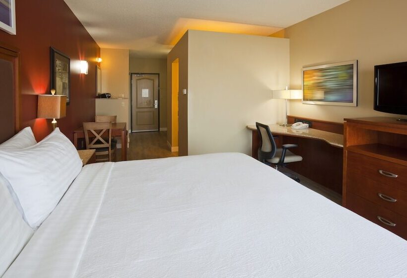 Люкс, Holiday Inn Hotel & Suites Maple Grove Northwest Minneapolis Arbor Lakes, An Ihg