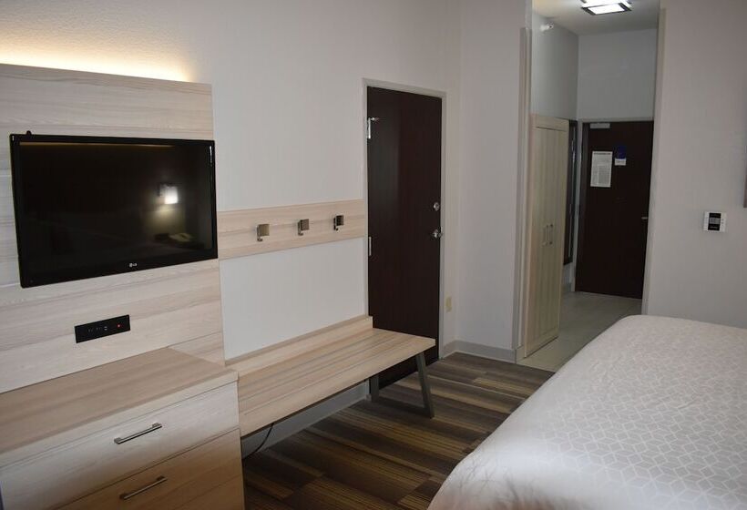标准间, Holiday Inn Express Hotel & Suites Mcpherson, An Ihg