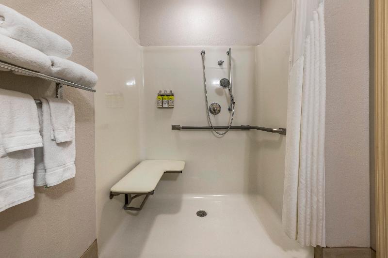 Стандартный Номер Кровать Кинг, Holiday Inn Express Hotel & Suites   The Villages, An Ihg