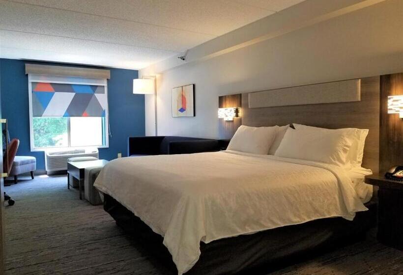 キングサイズベッドのスタンダードルーム, Holiday Inn Express Apex   Raleigh, An Ihg