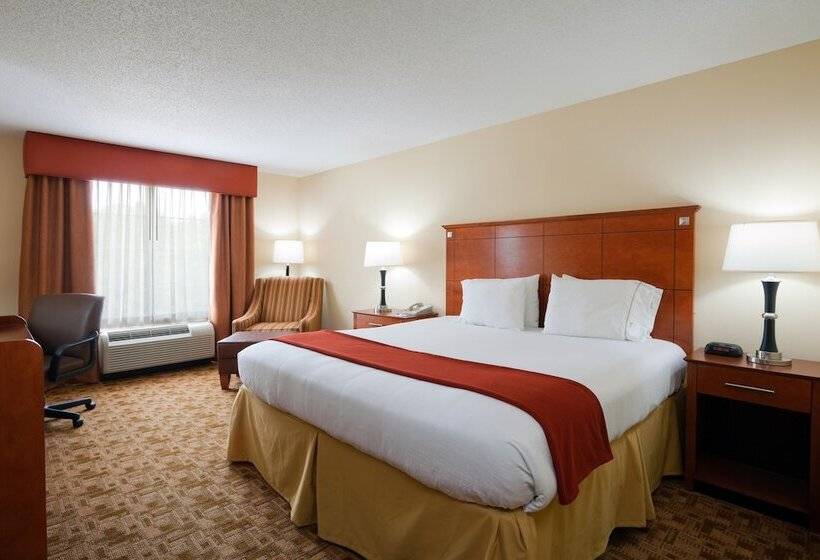 Номер Стандарт, Holiday Inn Express Phenix City Fort Benning, An Ihg