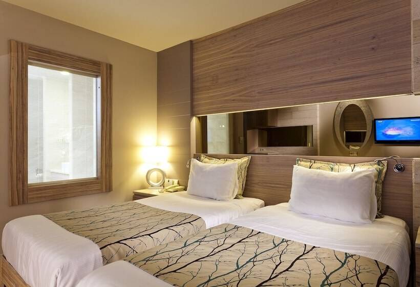 Номер Стандарт Боковой Вид на Море, Melas Resort