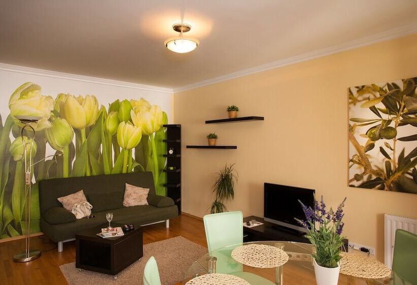Апартаменты 1 Спальня, Central Passage Apartments By Vagabond