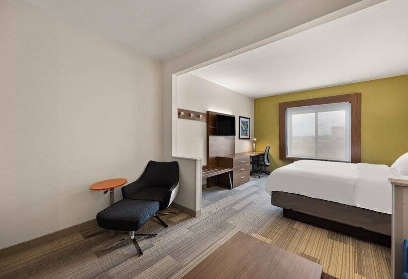 スイート, Holiday Inn Express Hotel & Suites Limon I 70/exit 359, An Ihg