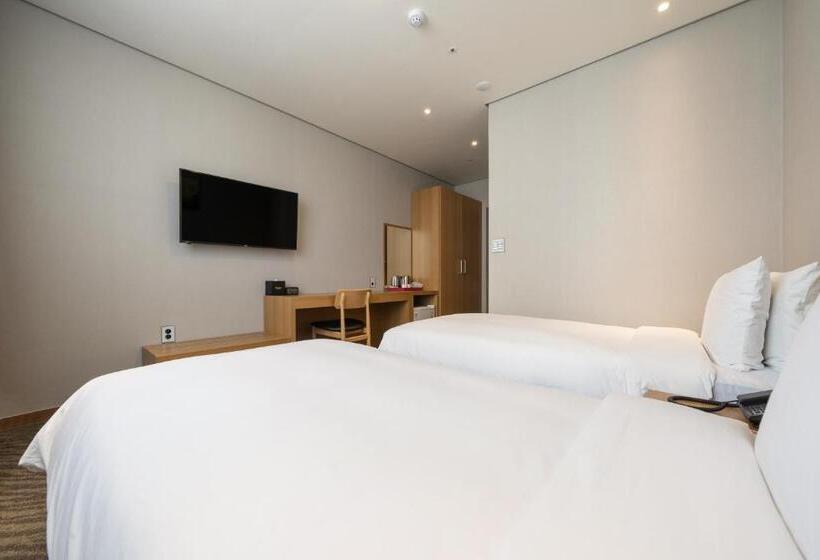اتاق استاندارد, Ramada By Wyndham Seoul Dongdaemun