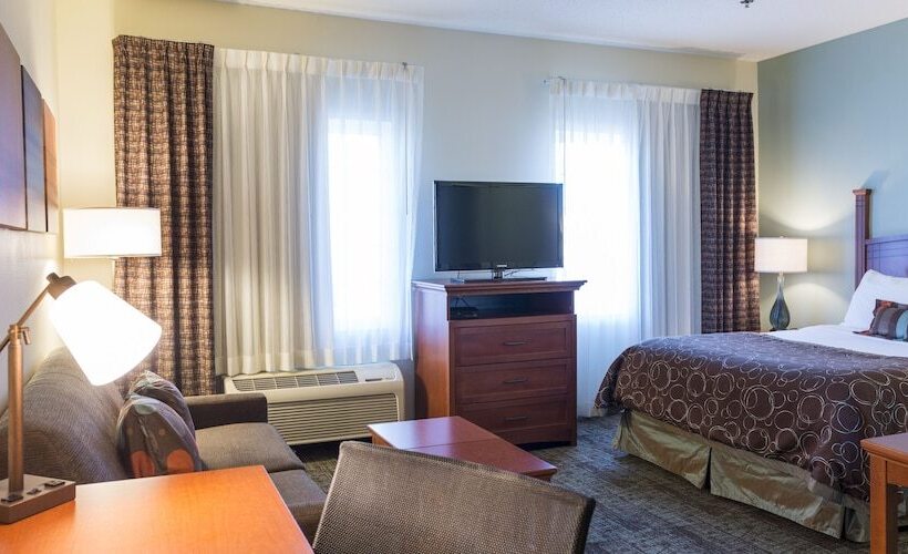 스탠다드 스튜디오, Staybridge Suites Fargo By Ihg