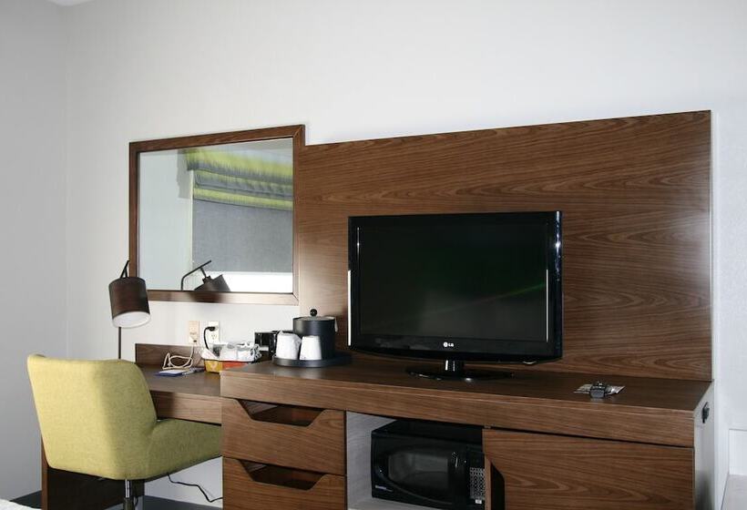 Номер Стандарт, Hampton Inn Clarion