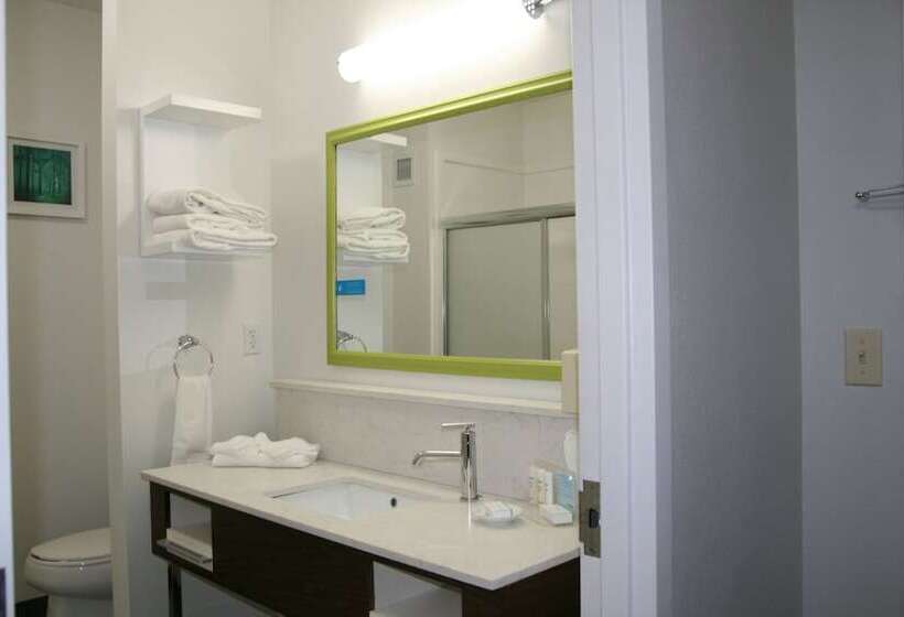 Номер Стандарт, Hampton Inn Clarion