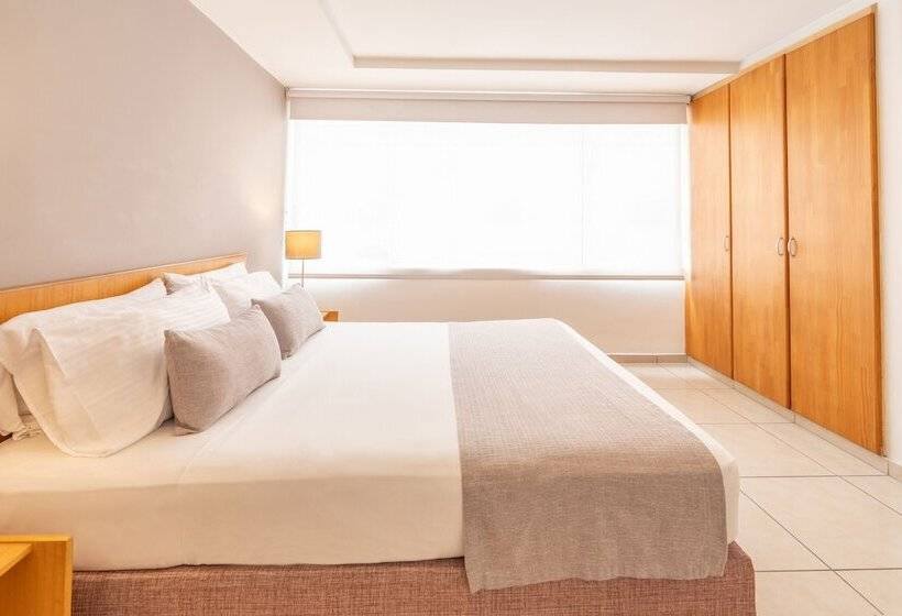 Полулюкс, Basic Hotel Centenario By Hoteles Ms