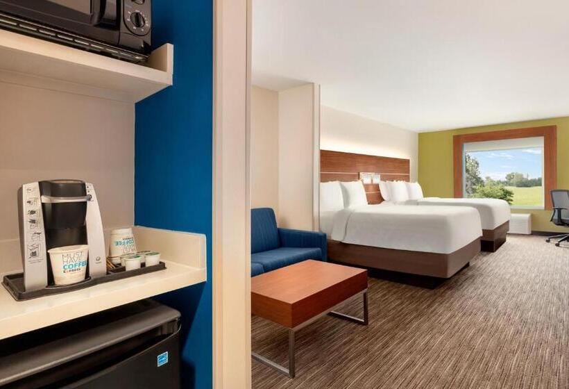 스위트, Holiday Inn Express & Suites Searcy, An Ihg