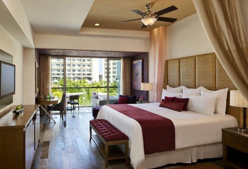 Apartament Junior Club cu vedere la mare, Secrets Vallarta Bay Resort & Spa   Adults Only