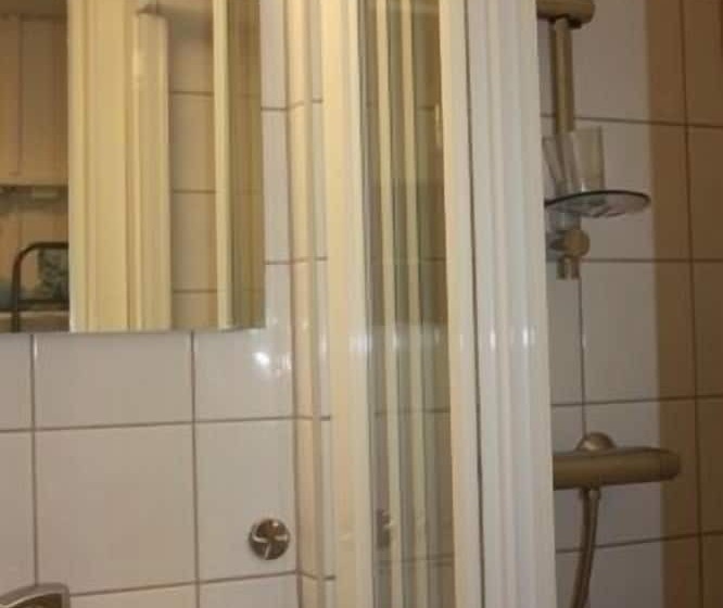 Номер Стандарт, Bodø Hostel & Motel